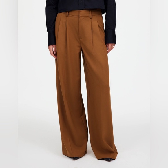 Madewell The Harlow Superwide-Leg Trouser in Camel - Picture 3 of 13